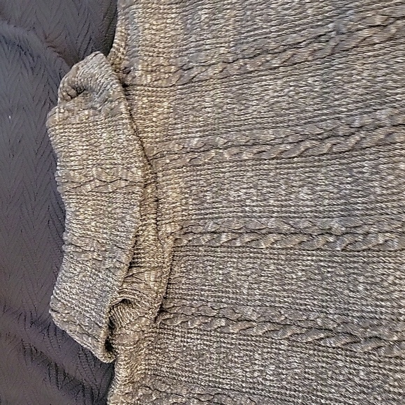 Sweater Poncho - Picture 2 of 7